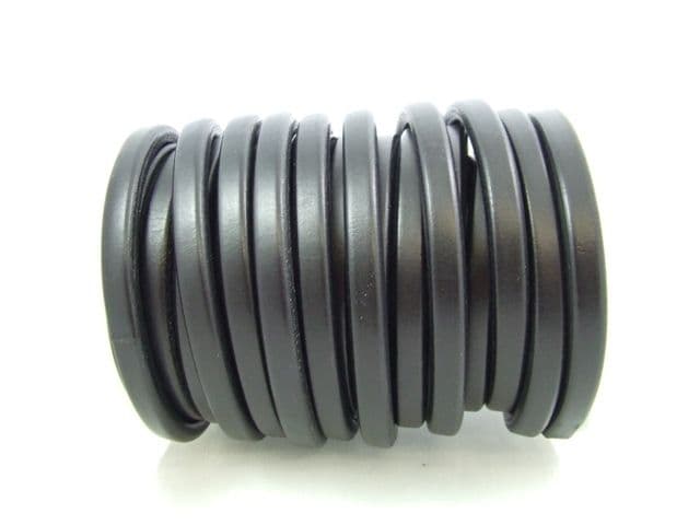 Black Funky Leather (10x6mm) per metre
