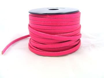 Flat Leather 5mm x 1.5mm - Cerise