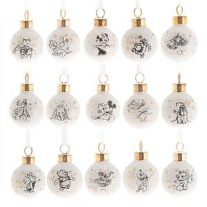 Disney Classic Christmas Collectables Set Of 15 Mini Baubles