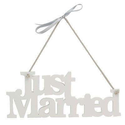 Just Married Sign - Wooden Plaque 'Just Married' Sign - Wedding Decoration Gift