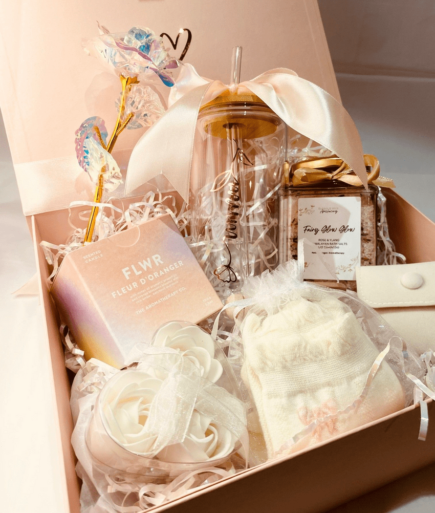 Large Ready To Go Gift Box For Mum - The Peachy One - Luxury Peach Gift Box For Mothers Day or Birthday