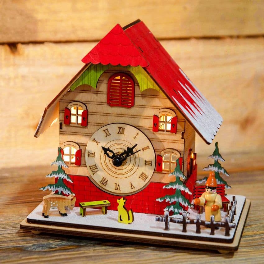 Little Christmas Clock Wooden Light Up Christmas Decoration Ornament cuckoo Clock style