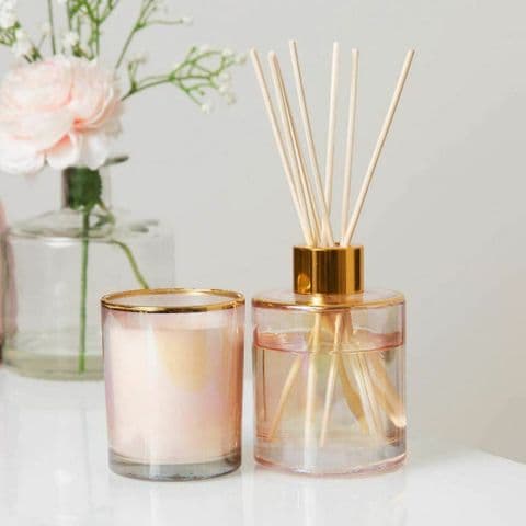 Lily Blossom Scented Candle and Diffuser Gift Set