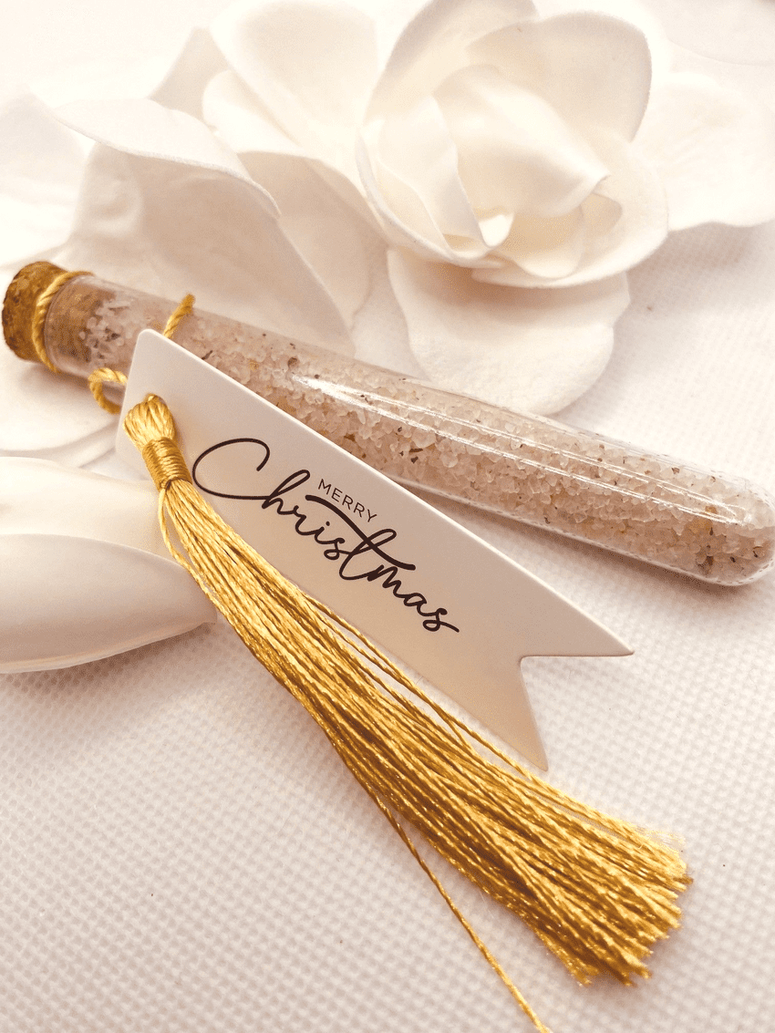 Luxury Himalayan Bath Salt  Table Gif and Favour - Better than a cracker - mini gift - test tube bath salts  Christmas Eve gift