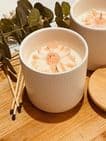 Luxury Soy Candle with Daisy Flower – White Ribbed Jar with Wooden Lid (30cl) - Citronella Fragrance