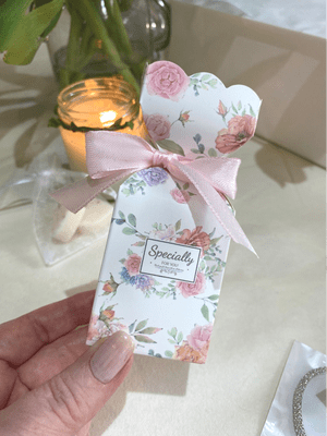 Personaised Pink Foral Table Gift Favor With Choice Of Contents