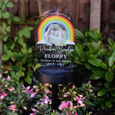 Personalised Solar Light Up Rainbow Bridge Pet Memorial With Photo