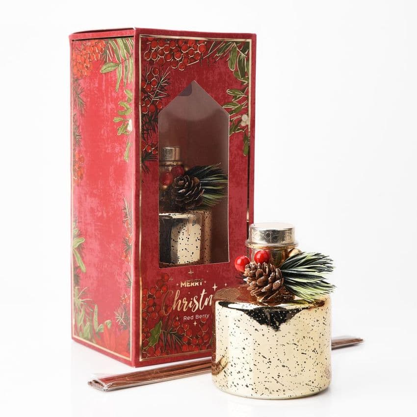 Red Berry Fragranced Diffuser Christmas Home Fragrance Gift