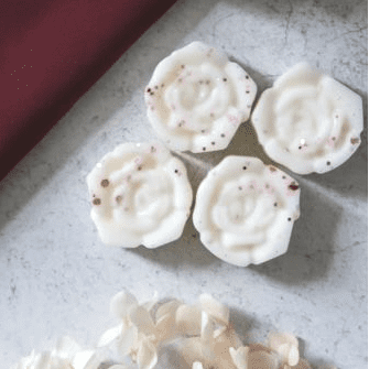 Rose Oud Flower Shaped Wax Melts