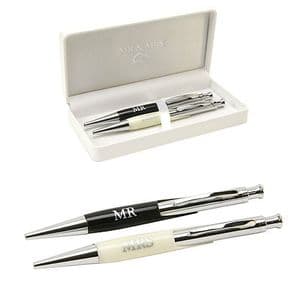 Set of Mr and Mrs Pens In Presentation Box - High Quality Pen Set Wedding Gift
