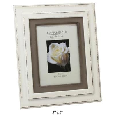 Shabby Chic Photo Frame - White Wooden Distressed Photo Frame - 4 x 6