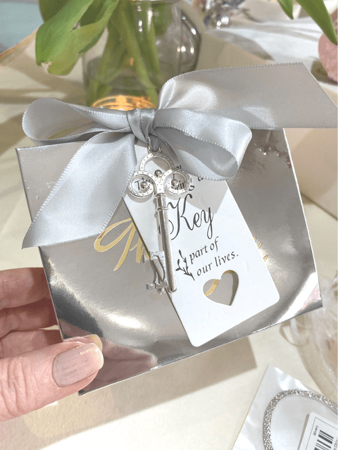Silver Key Unique Personalised Table Gift Wedding Favour With Choice Of Contents