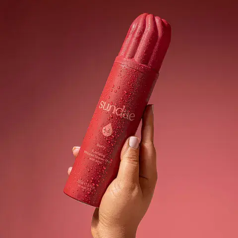 Sundae Whipped Shower Foam - Exfoliating Berry With AHA