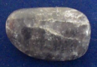 Iolite (1-2cm) x 1