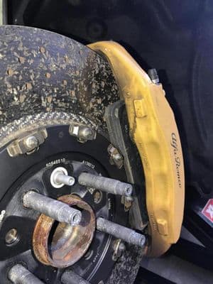 Alfa Romeo Giulia Quadrifoglio 2017+ CCM Brake Disc Replacement Front  & Rear With Pads