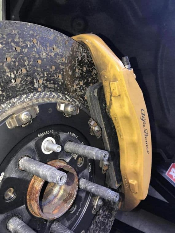 Alfa Romeo Giulia Quadrifoglio 2017+ CCM Brake Disc Replacement Front  & Rear With Pads