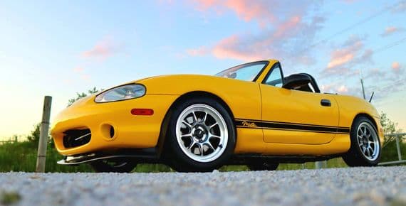 Konig Countergram 15x8 +25 Hyper Chrome w/ Machined Lip