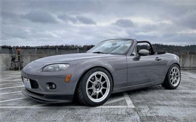 MX5 NC Konig Countergram 17x9 5x114 +43 Matte Black w/ Matte Machined Lip