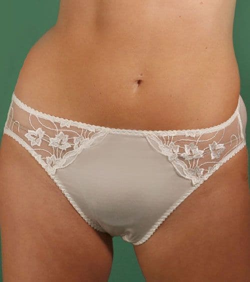 Cascade Medium Brief