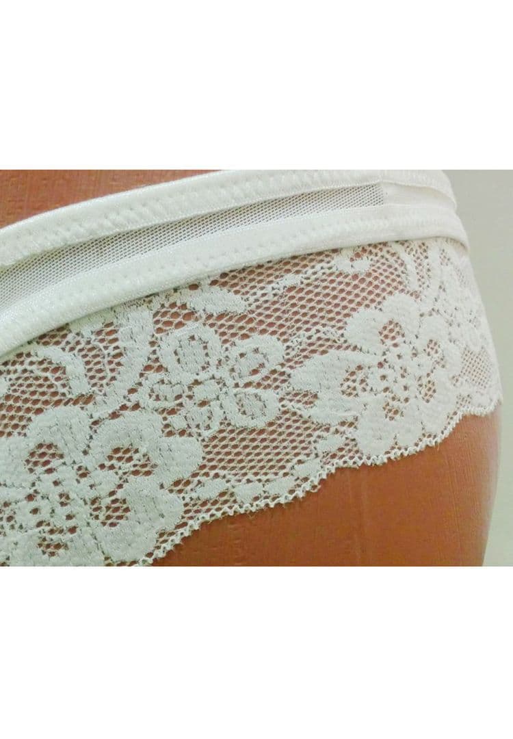 Gaffs for Tucking Luxury White Short