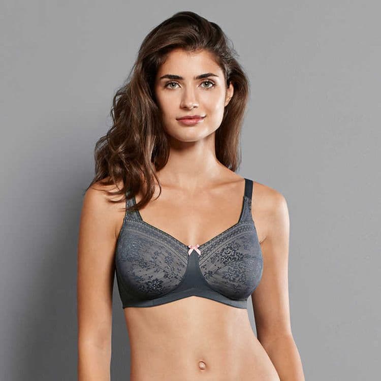 Sophisticated lace overlay Pocketed Bra