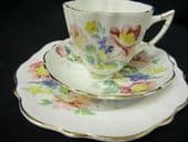 A Cartwright & Edwards floral tea trio