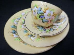 AYNSLEY 4 piece tea set for one.