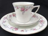 Heathcote China tea trio - The Rosary pattern