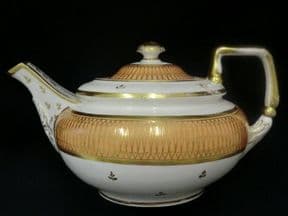 NOW SOLD Early DERBY teapot - large