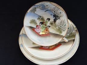 Oriental Tea trio - Geishas.