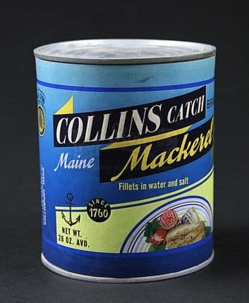 Labelled tin can produced for use as a film prop