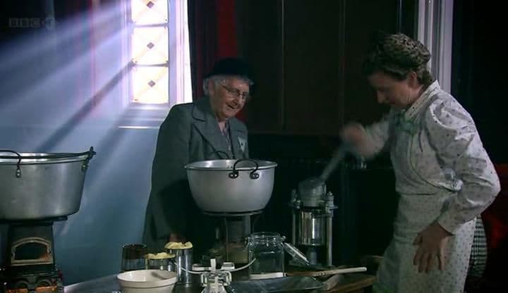 Historically accurate food preservation demonstration using tin cans and a hand-operated can seamer on BBC Two’s Wartime Farm