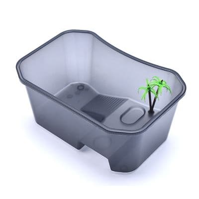 Tortoise Vivarium Box - Durable Plastic Design for Aquatic Environment