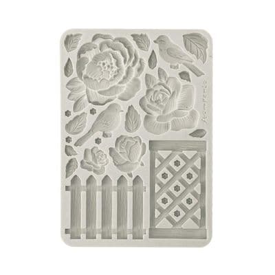 Stamperia Silicone Mould A5 - House of Roses Fence