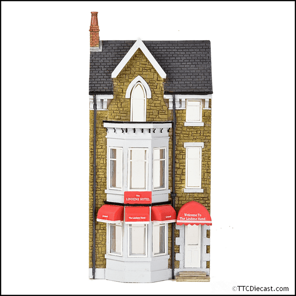 Bachmann 44-0207 Low Relief Lindene Hotel, OO Gauge