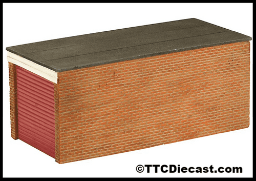 Bachmann 44-084 Flat Roof Garage *LAST FEW*