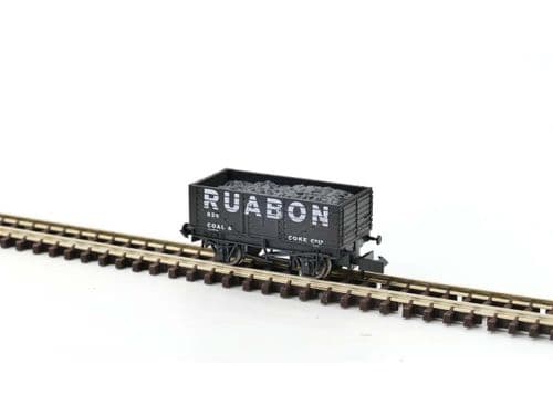 Dapol 2F-071-082 7 Plank Wagon Ruabon 820 N Gauge