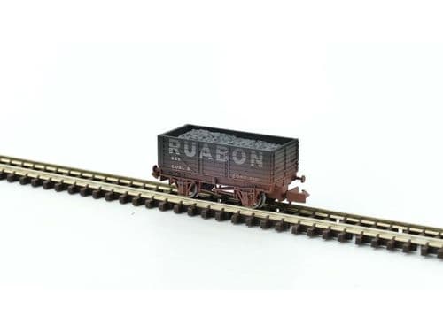Dapol 2F-071-083 7 Plank Wagon Ruabon 820 Weathered N Gauge