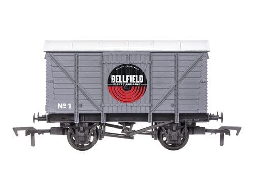Dapol 4F-012-065 Ventilated Van Bellfield Brewery Eighty Shilling OO Gauge