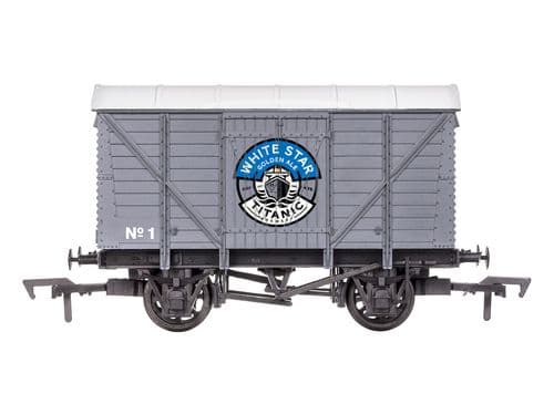 Dapol 4F-012-080 Ventilated Van Titanic Brewery White Star Golden Ale Wthrd OO Gauge *PRE ORDER £14.20*