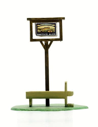 Dapol C077 Pub Sign and Horse Trough