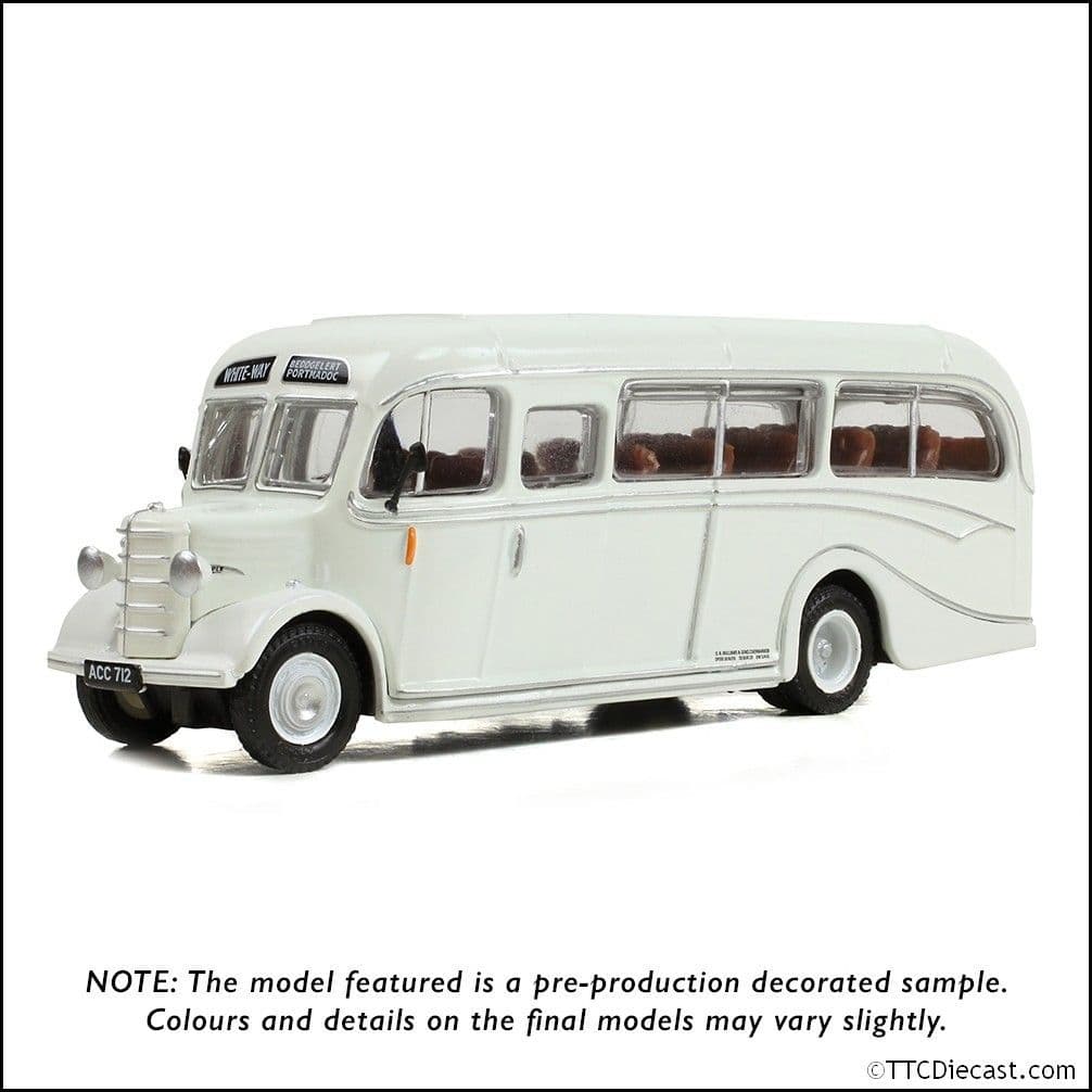Bedford OB Coach  ベッドフォード バス1：24サイズミニカー Sun Star - Bedford OB Duple Vista Coach Bus (1949, 1:24