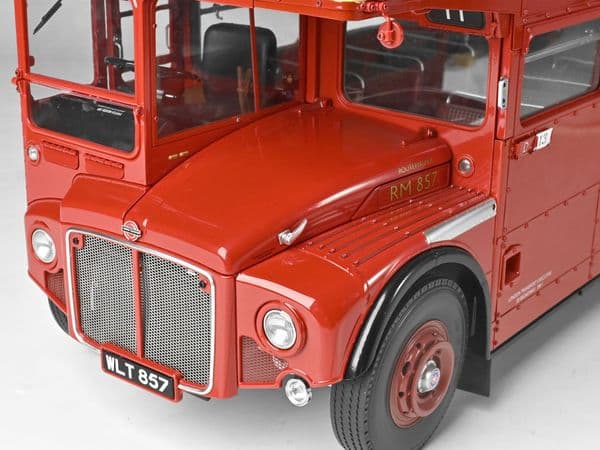 IXO Collections 1/12 Scale Routemaster Bus, Highly Detailed Metal & Plastic Kit, *PRE ORDER £956.00*