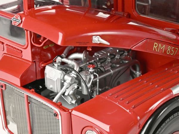 IXO Collections 1/12 Scale Routemaster Bus, Highly Detailed Metal & Plastic Kit, *PRE ORDER £956.00*