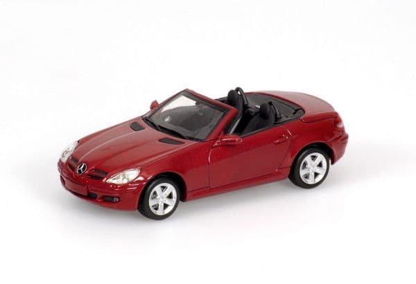 Minichamps 400 033131 - Mercedes Slk 2004 - Metallic Red - LAST FEW.