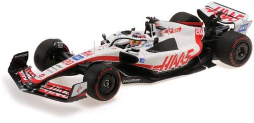 Minichamps MIN 117 222120 Haas F1 Team VF-22 Kevin Magnussen Pole Position Brasilian GP 2022 1/18