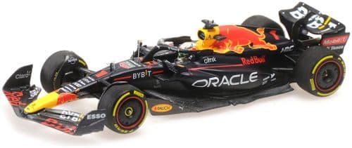 Minichamps MIN 417 221601 Oracle Red Bull Racing RB18 Max Verstappen 1st Italian GP22 1/43 PRE ORDER