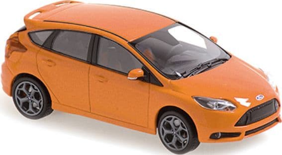 Ford Focus ST orange 2012 (Maxichamps) 1/43e Ford Focus ST orange 2012 (Maxichamps) 1/43e