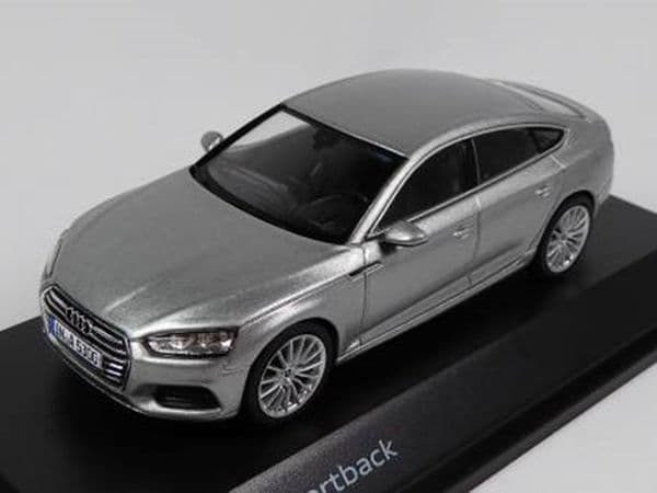 Spark 5011605031 - 1:43 Scale Audi A5 Sportback - Florett Silver - Audi Main Dealer Packaging