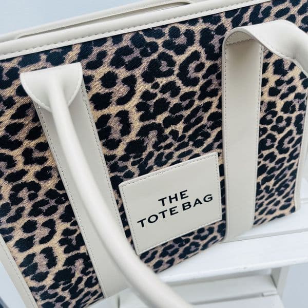 Animal print tote bag